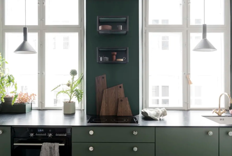 Zielona kuchnia. Najmodniejszy kolor szafek kuchennych