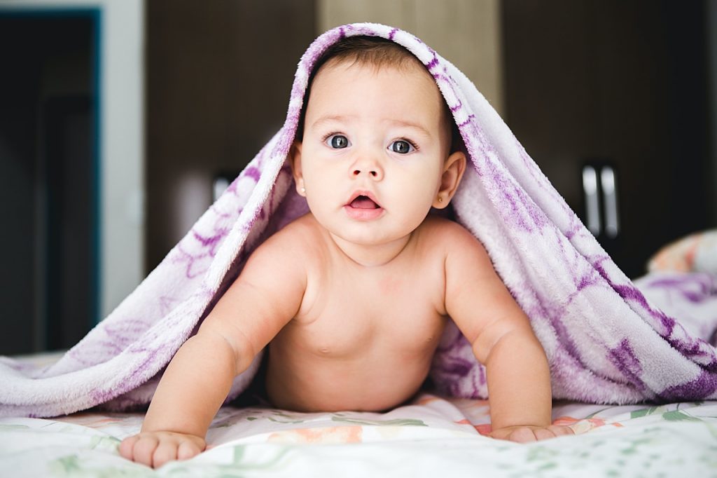 Jak należy prać ubranka niemowlaka? 