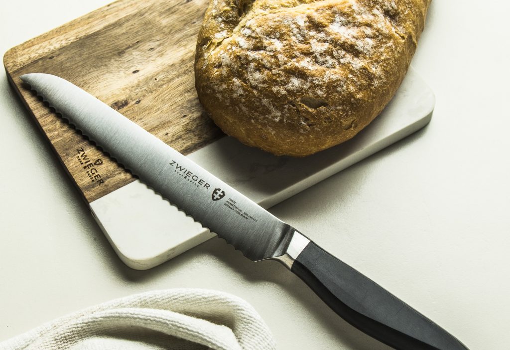 Noże do chleba — jak wybierać najlepsze?